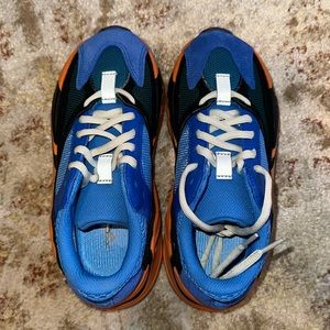 2021
Yeezy Boost 700 'Bright Blue'
